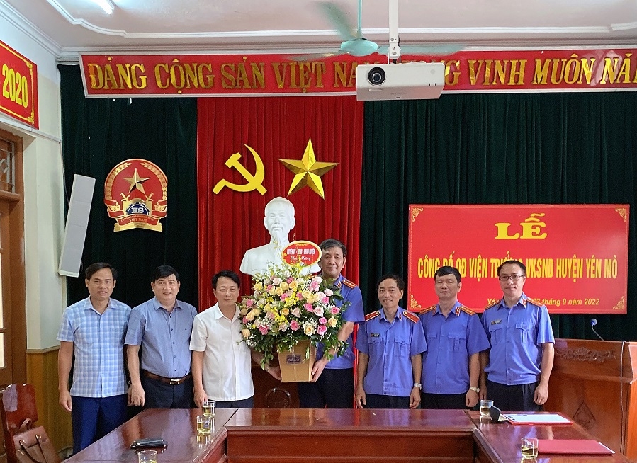 Lễ công bố và trao quyết định bổ nhiệm chức vụ Viện trưởng VKSND huyện Yên Mô.